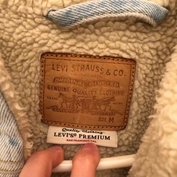 Levi’s Sherpa Jean Jacket - Picture 8 of 8